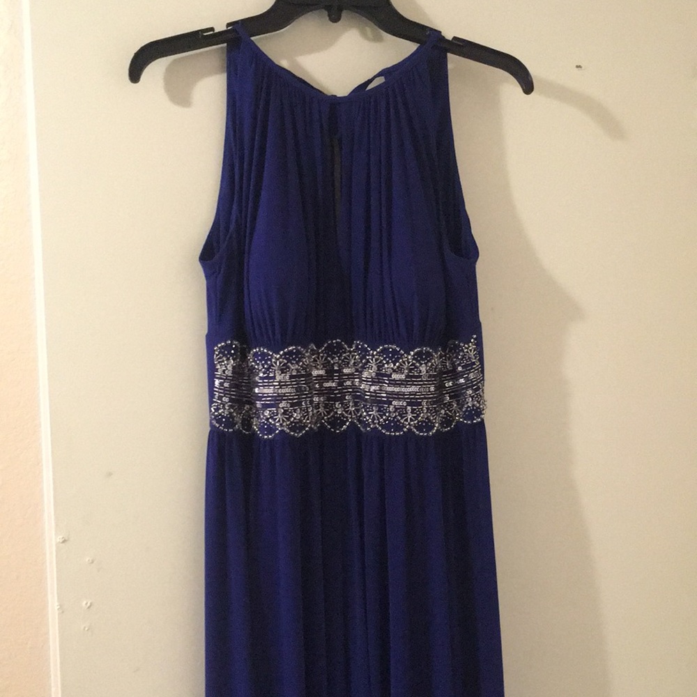 Blue/violet embellished waist formal gown